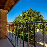 Olea Histria بيت للعطل