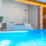 Olea Histria بيت للعطل *